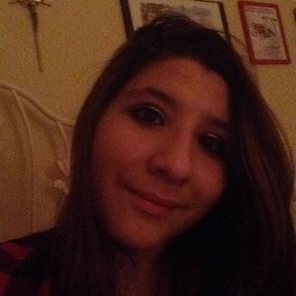 Meet your Posher, Alex - Picture 1 of 1